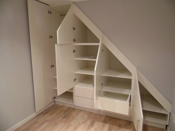 Fiókos szekrény, dekoratív beépített szekrény készítés. Bízd Ránk Nyílóajtós szekrény, különböző stílusban