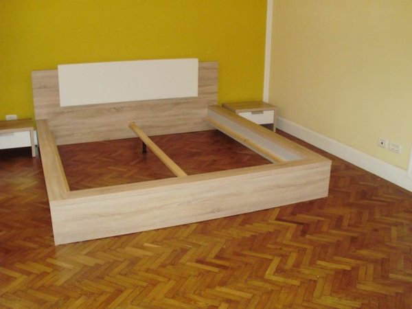 Nappali,szoba,konyha és fürdő bútor tervezés és kivitelezás. Lakásfelújítás árak Szintezőláb a stabil bútor alapja. Lakásfelújítás szekrény készítés Budapest területés.